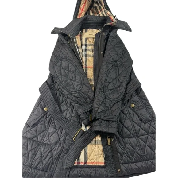 Burberry Finsbridge Black Quilted Belted Hooded Jacket Coat
